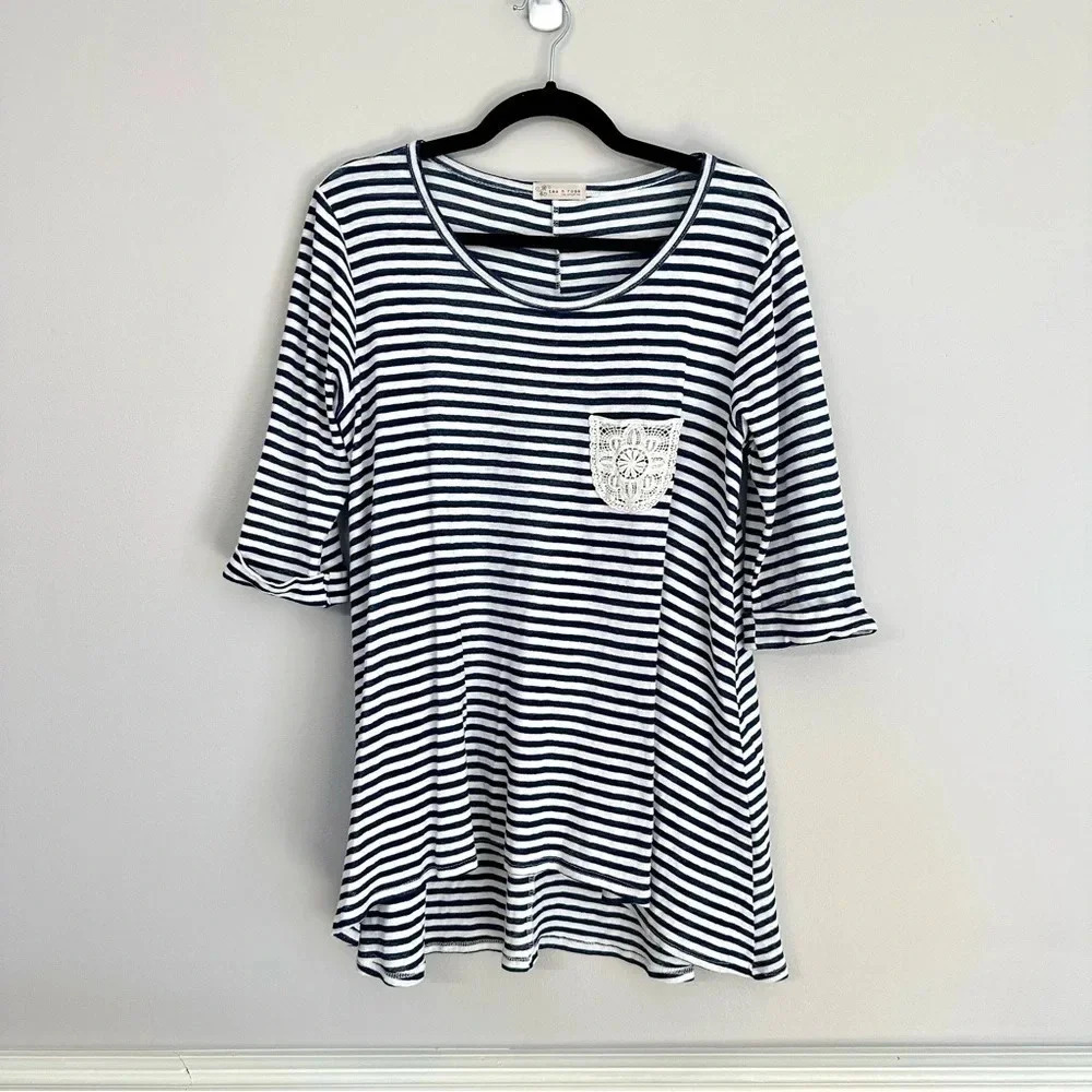 Tea N Rose Boutique Women's 3/4 Length Sleeve White & Navy Striped Top Sz S GUC - Picture 3 of 9